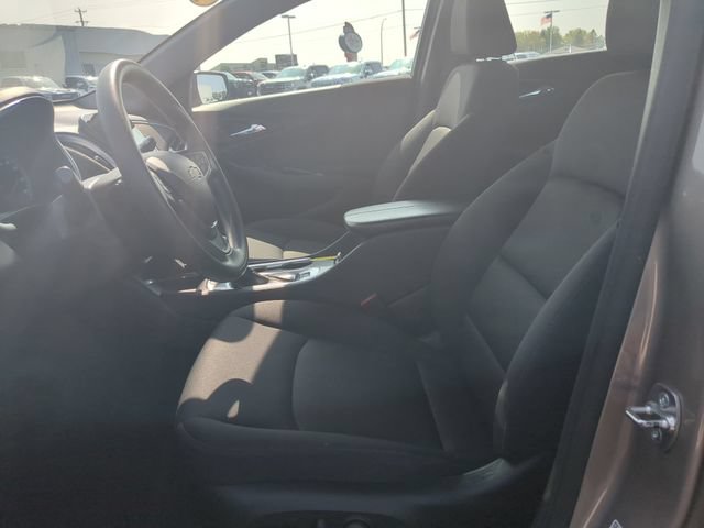 Used 2025 Chevrolet Malibu LT FWD image 11