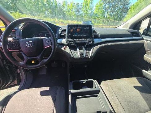 Used 2022 Honda Odyssey EX image 21