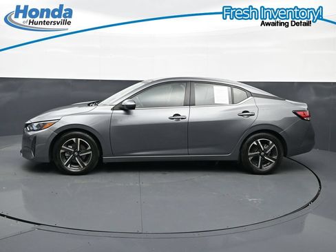 Used 2024 Nissan Sentra SV FWD image 6