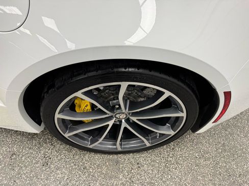 Used 2019 Chevrolet Corvette Grand Sport w/ Z07 Performance Package RWD image 21
