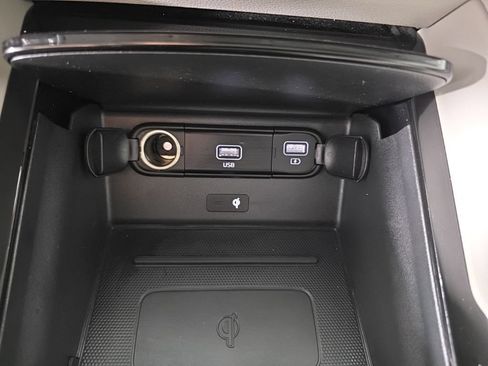 Used 2022 Kia Telluride EX w/ EX Premium Package AWD/4WD image 25