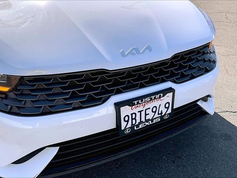 Used 2022 Kia K5 LX image 28