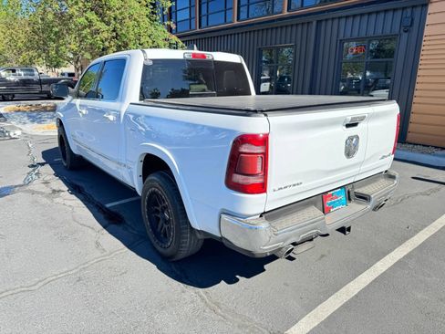 Used 2022 RAM 1500 Limited AWD/4WD image 3