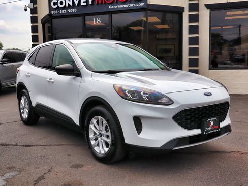 Used 2022 Ford Escape SE AWD/4WD image 4