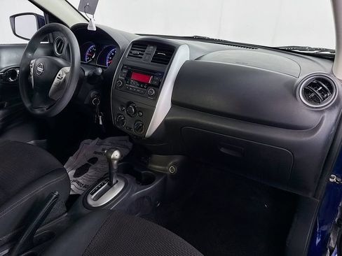 Used 2018 Nissan Versa SV FWD image 31