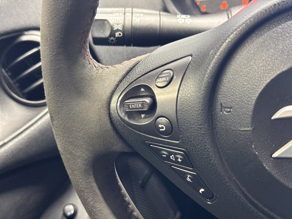 Used 2017 Nissan 370Z NISMO RWD image 10