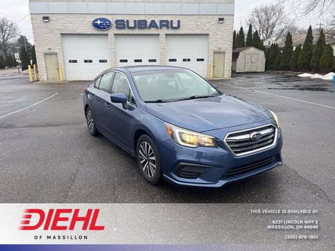 Used 2019 Subaru Legacy 2.5i Premium image 1