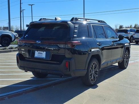 New 2026 Subaru Outback Limited XT image 4
