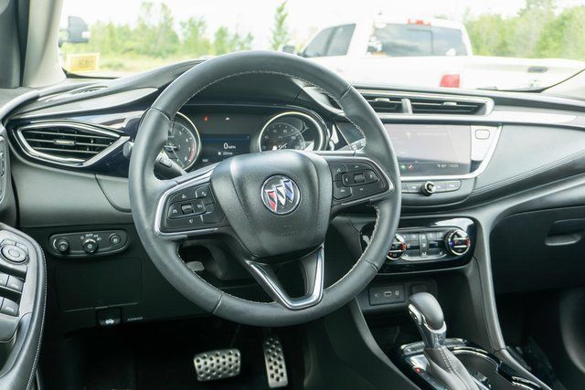Used 2023 Buick Encore GX Select w/ Sport Touring Package FWD image 13