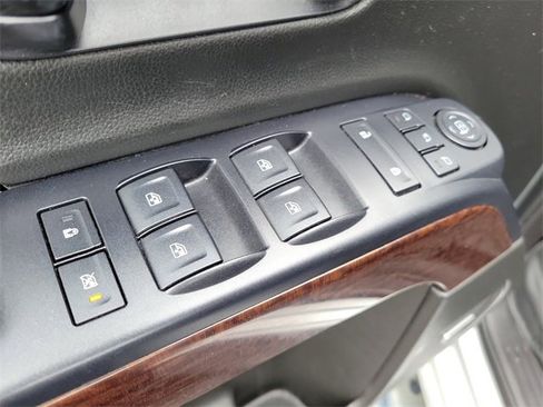 Used 2015 GMC Sierra 1500 SLT w/ SLT Crew Cab Value Package image 21