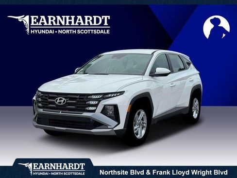 New 2026 Hyundai Tucson SE image 1