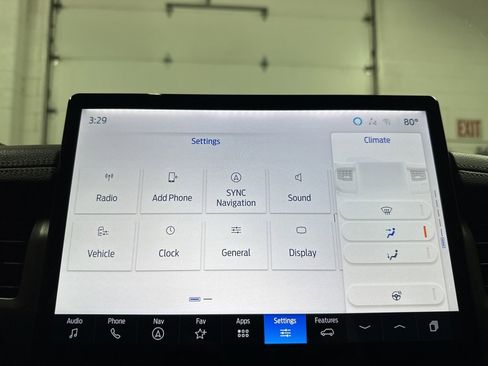 Used 2024 Ford Expedition XLT image 33