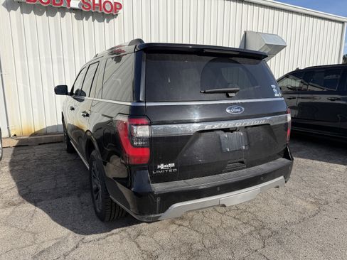 Used 2021 Ford Expedition Limited image 10