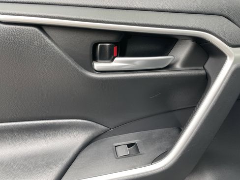 Used 2023 Toyota RAV4 XLE image 30