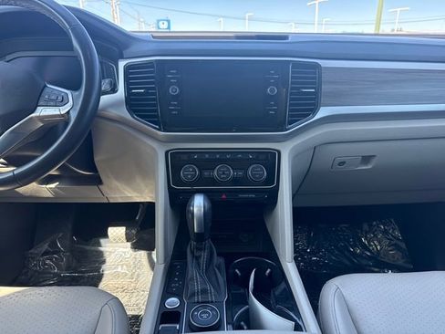 Used 2022 Volkswagen Atlas SEL AWD/4WD image 22