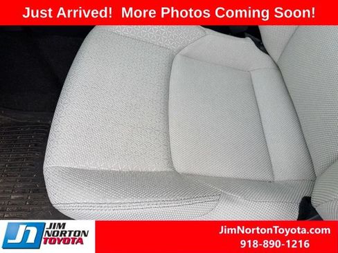 Used 2026 Toyota 4Runner SR5 AWD/4WD image 12