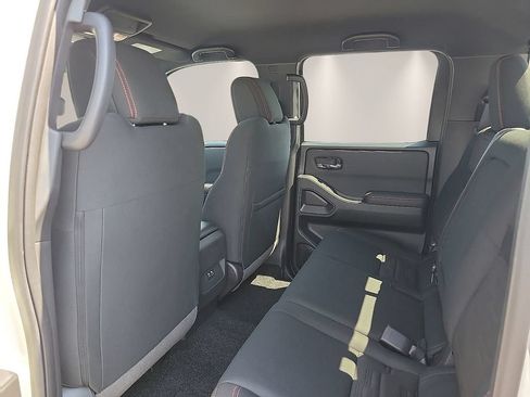 Used 2024 Nissan Frontier Pro-X w/ Technology Package RWD image 7