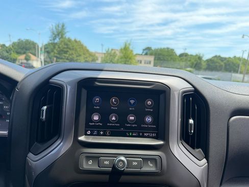 Used 2021 Chevrolet Silverado 1500 Custom w/ Safety Confidence Package AWD/4WD image 13