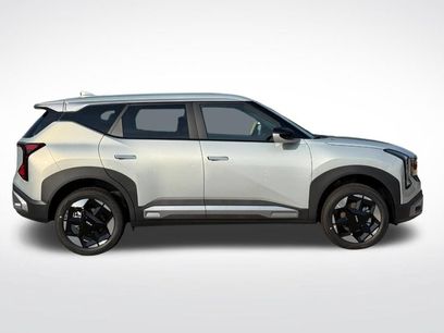 New 2027 Kia Seltos S