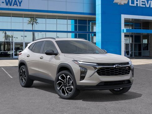 New 2026 Chevrolet Trax RS w/ Sunroof Package image 7