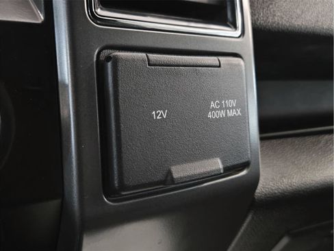 Used 2017 Ford F150 XLT w/ Equipment Group 302A Luxury AWD/4WD image 31