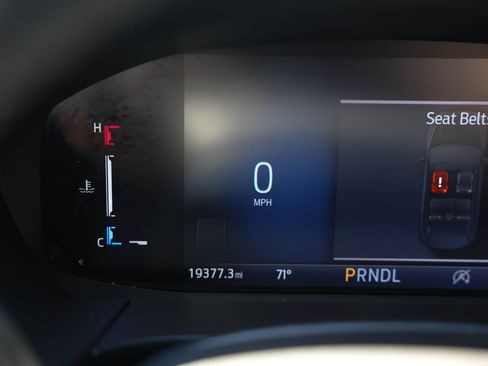 Certified 2023 Ford Escape Active AWD/4WD image 19