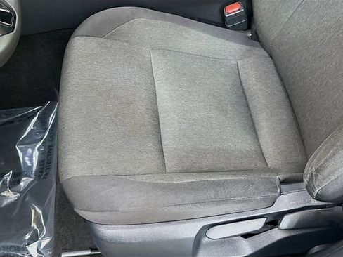 Used 2025 Toyota Camry LE image 19