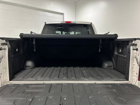 Used 2019 Ford F150 Lariat image 35