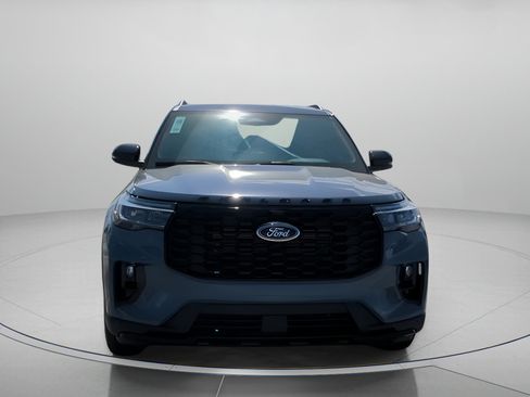 New 2026 Ford Explorer ST-Line RWD image 4