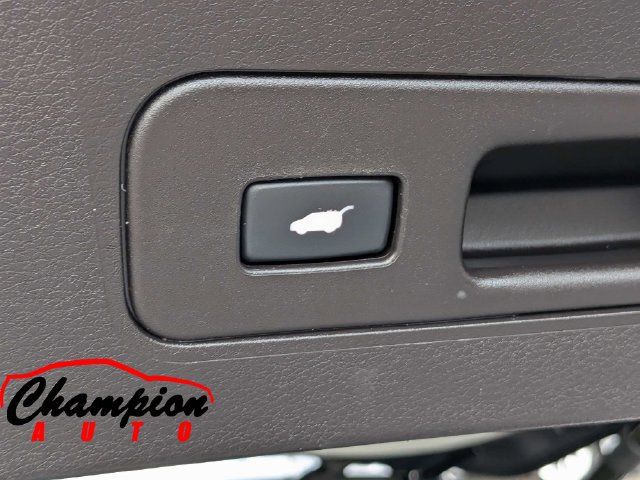 Used 2019 Acura MDX FWD image 16
