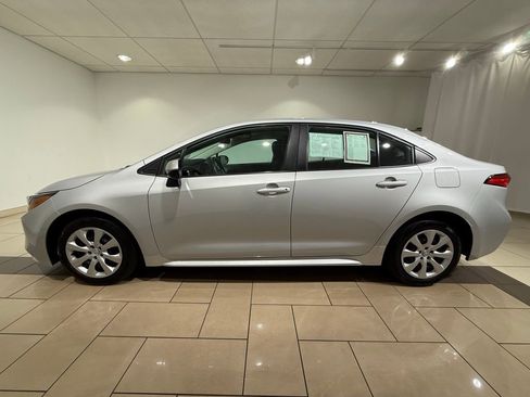 Certified 2024 Toyota Corolla LE FWD image 2