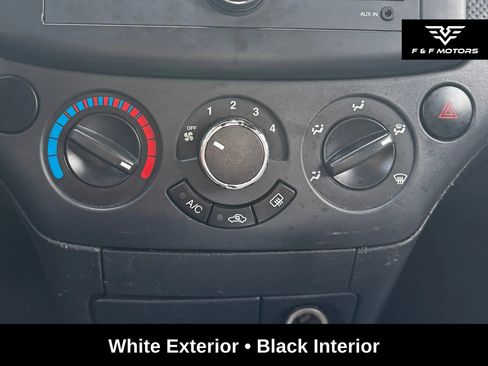 Used 2011 Chevrolet Aveo LT w/ Power and Convenience Package FWD image 17