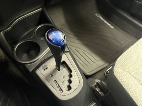 Used 2016 Toyota Prius C One image 18