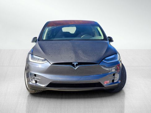 Used 2017 Tesla Model X 75D image 2