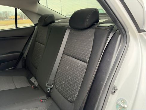 Used 2018 Kia Rio S image 28