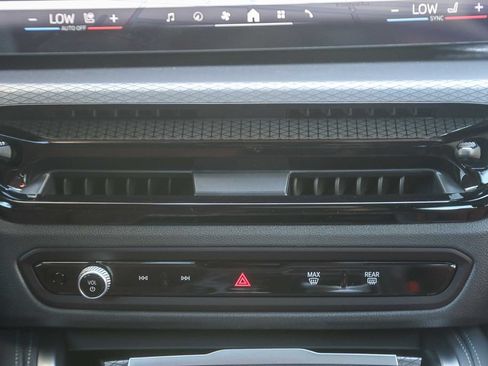 New 2026 BMW 430i Coupe RWD image 10