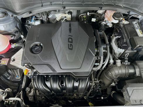 Used 2024 Kia Sorento S image 35