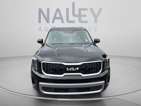 Used 2023 Kia Telluride EX w/ EX Captain's Chair Package FWD image 8