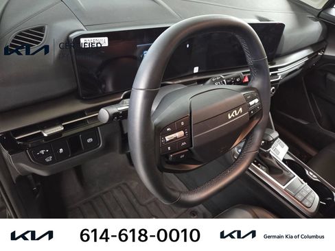 Certified 2026 Kia Sportage EX FWD image 17