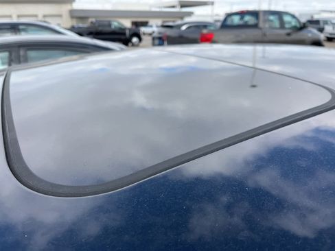 Used 2012 Chrysler 200 Touring image 25