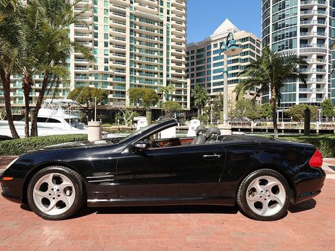 Used 2004 Mercedes-Benz SL 500 image 3