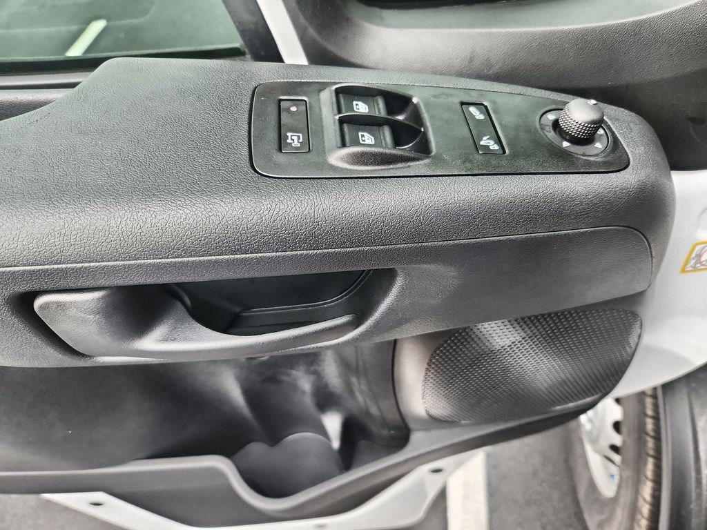 New 2026 RAM ProMaster 3500 w/ Safety Group FWD image 12