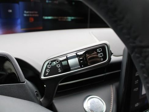 New 2026 Lincoln Nautilus Reserve AWD/4WD image 44