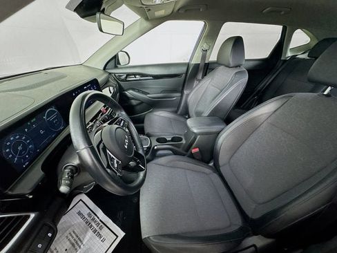 Used 2024 Kia Seltos S AWD/4WD image 21