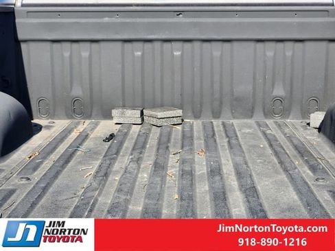 Used 2015 Toyota Tundra SR5 w/ SR5 Upgrade Package image 33