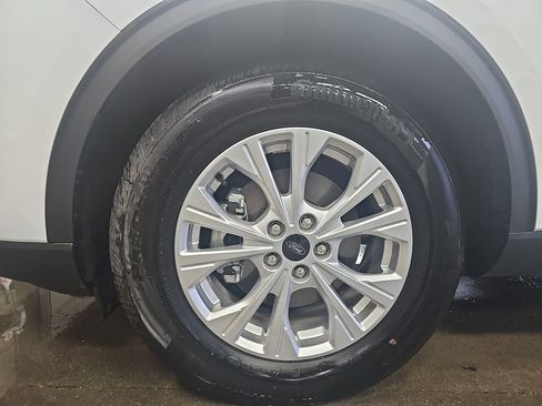 Used 2023 Ford Escape Active w/ Tech Pack #1 AWD/4WD image 34