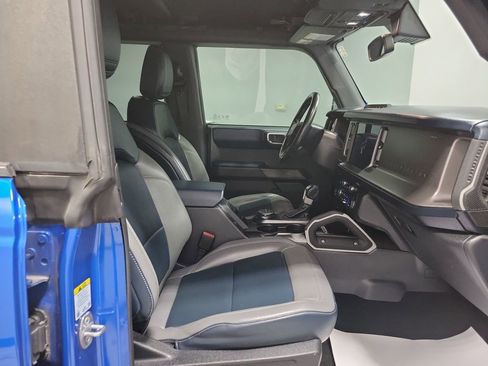 Used 2022 Ford Bronco Outer Banks image 18