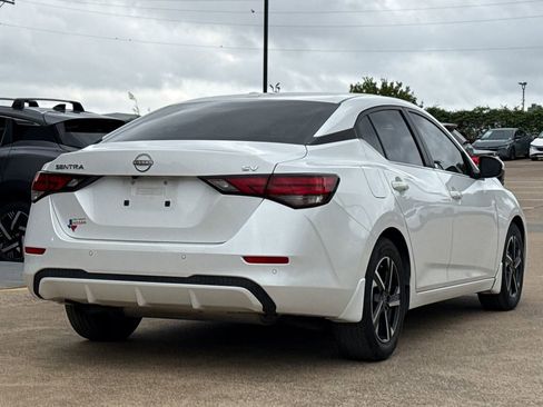 Used 2024 Nissan Sentra SV w/ All-Weather Package image 7