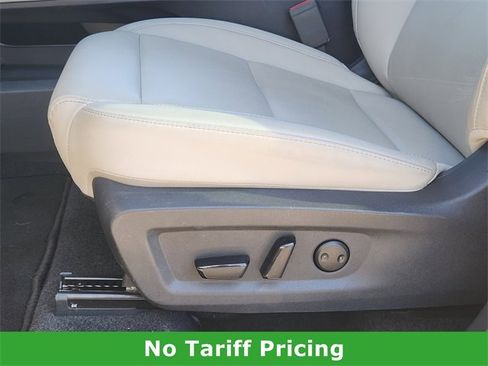 Certified 2025 Nissan Murano SV image 23