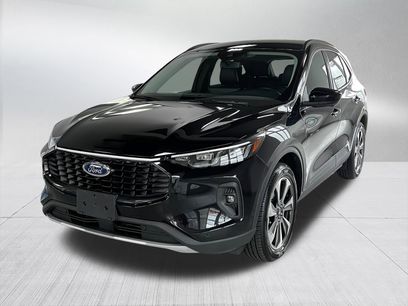 Used 2024 Ford Escape Platinum